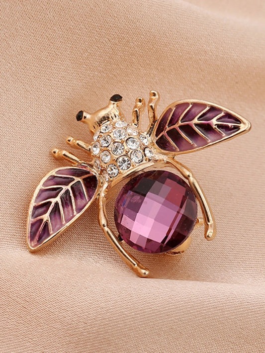 Bee Brooch with Imitation Pearls – Trendy Pin for Women’s Outfits & Gifts